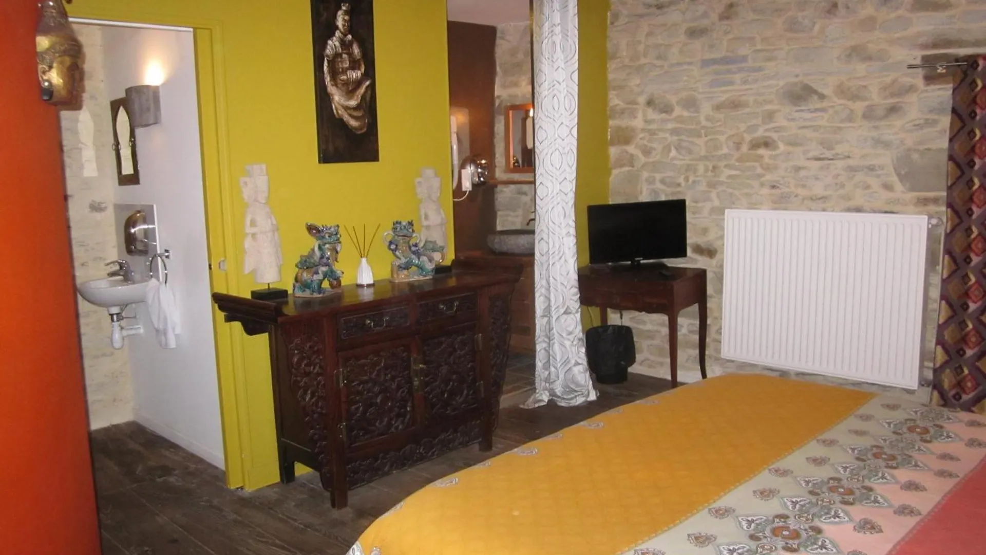 Manoir Desnachez Hotel Taupont 0*,  France